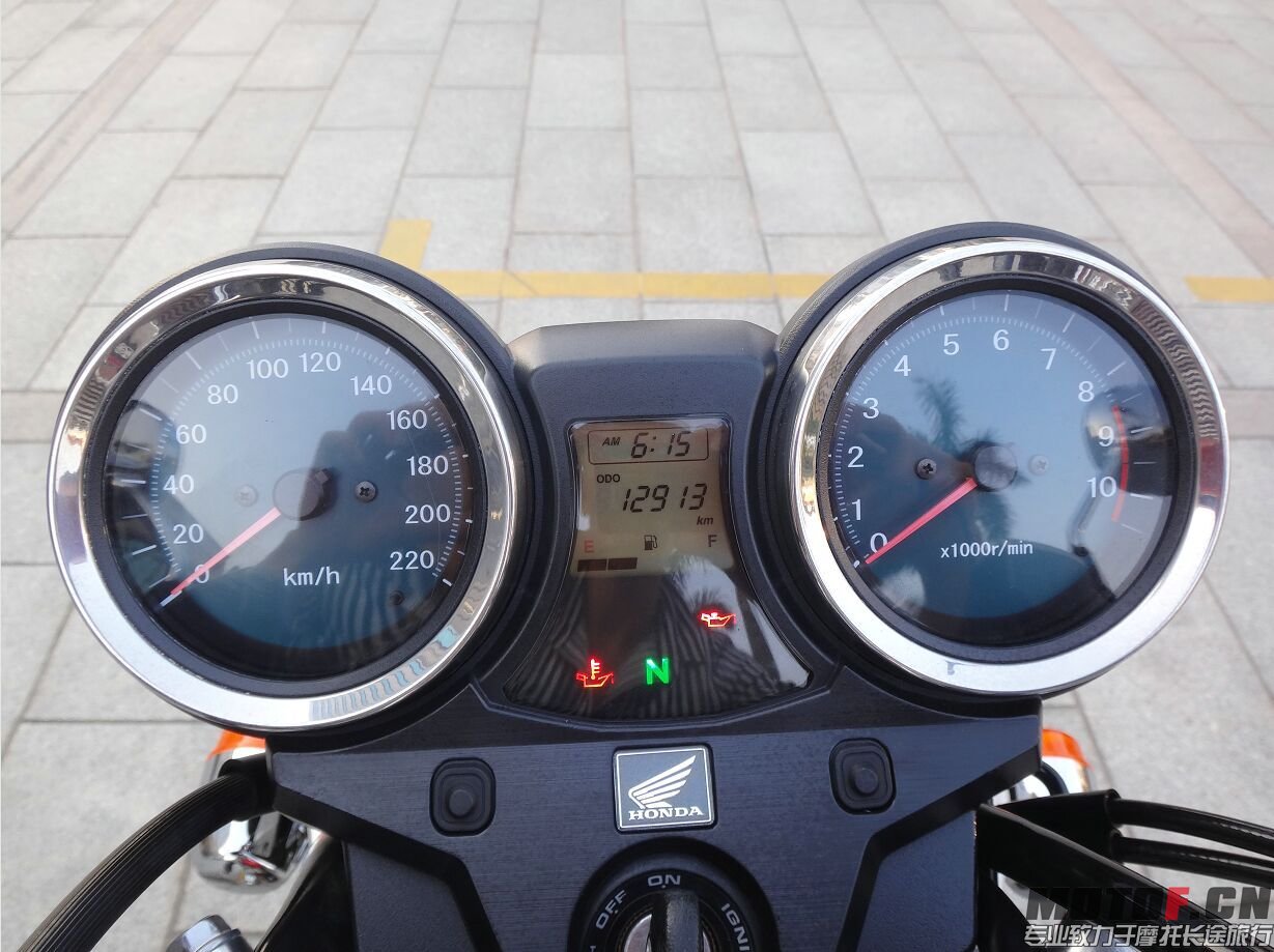 QQ图片20150428145250.jpg