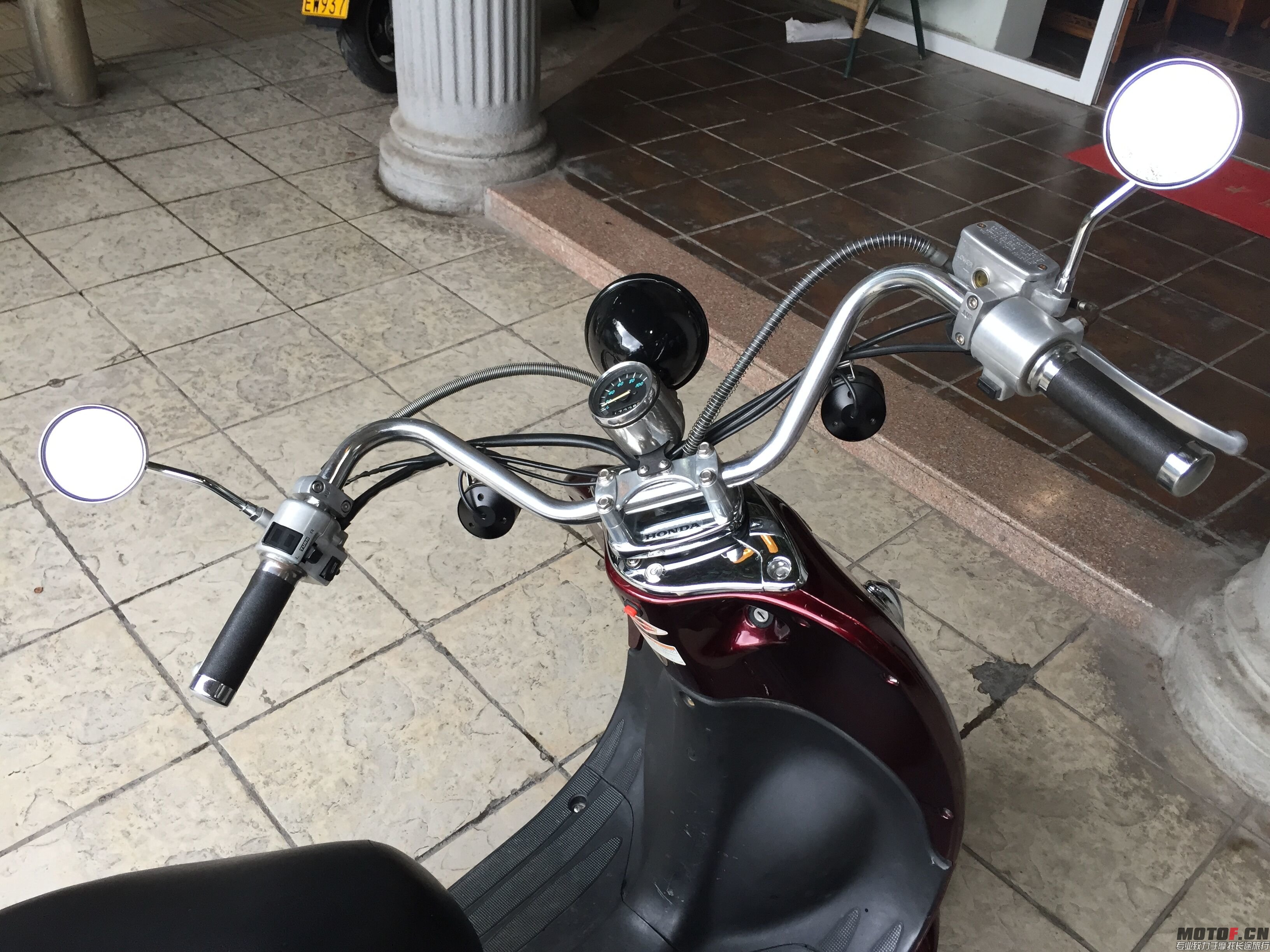 QQ图片20151117102430.jpg