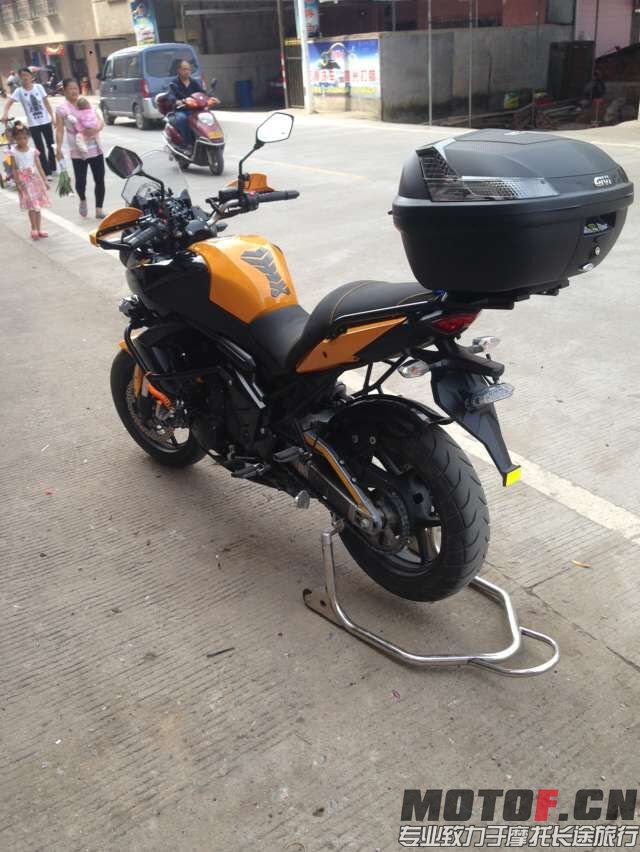 QQ图片20151117122613.jpg