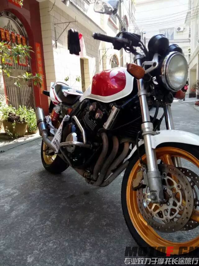 A6718DD7794AF70A759235165B396762.jpg