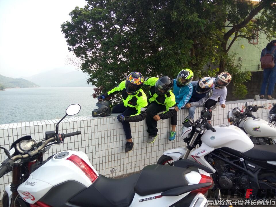 QQ图片20151125184352.jpg