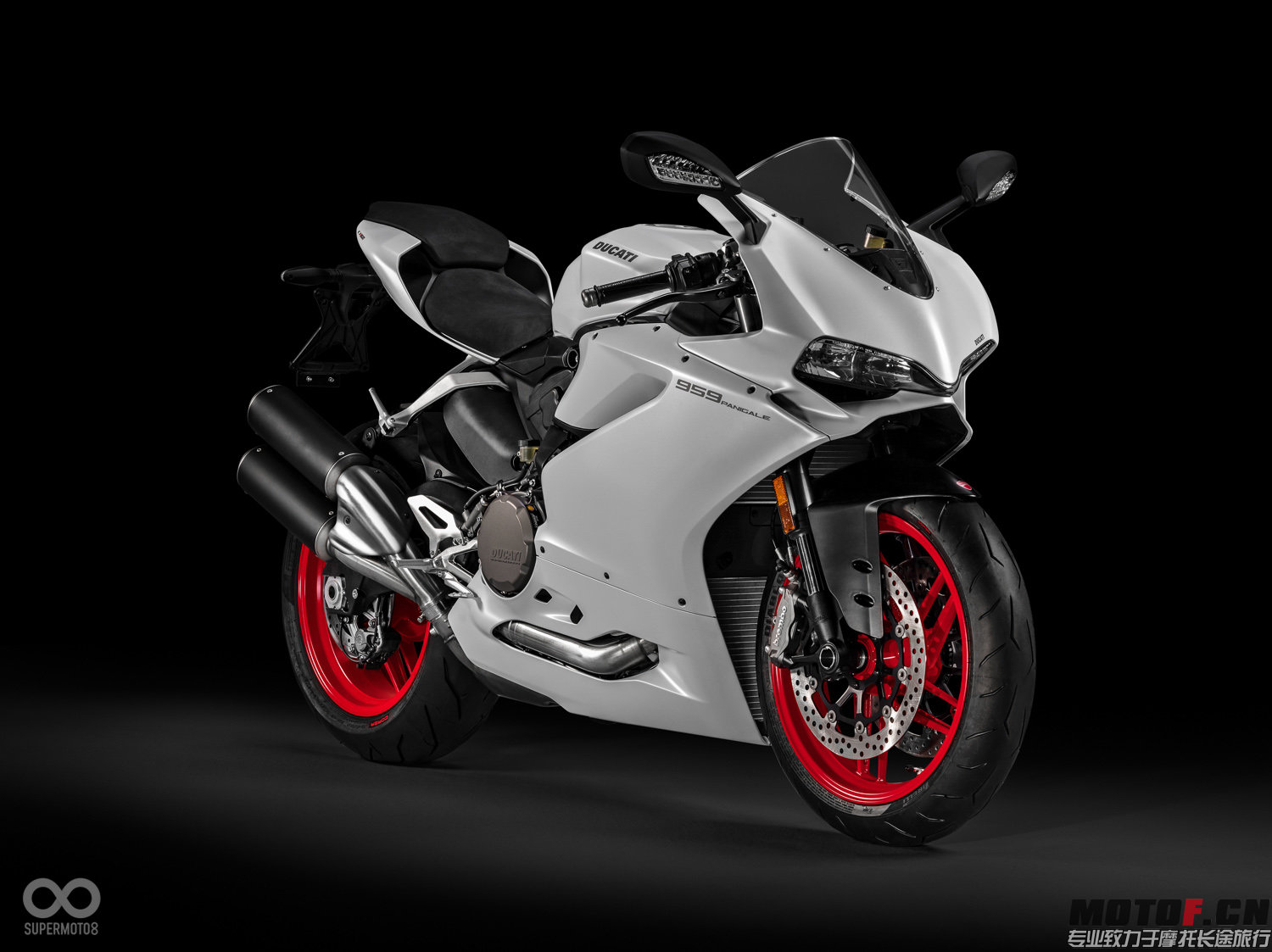 68-10 959 PANIGALE.jpg