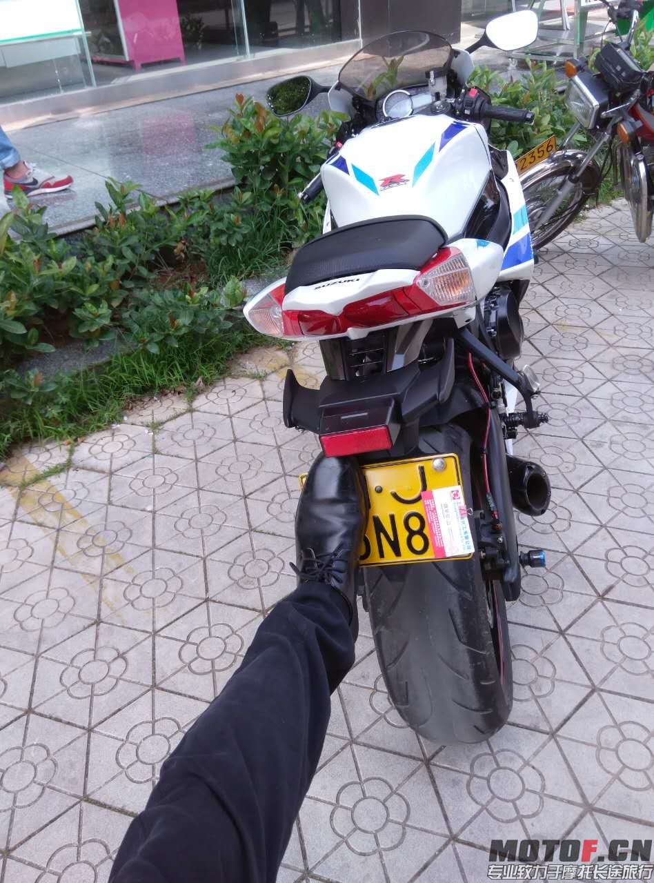 大R后面.jpg
