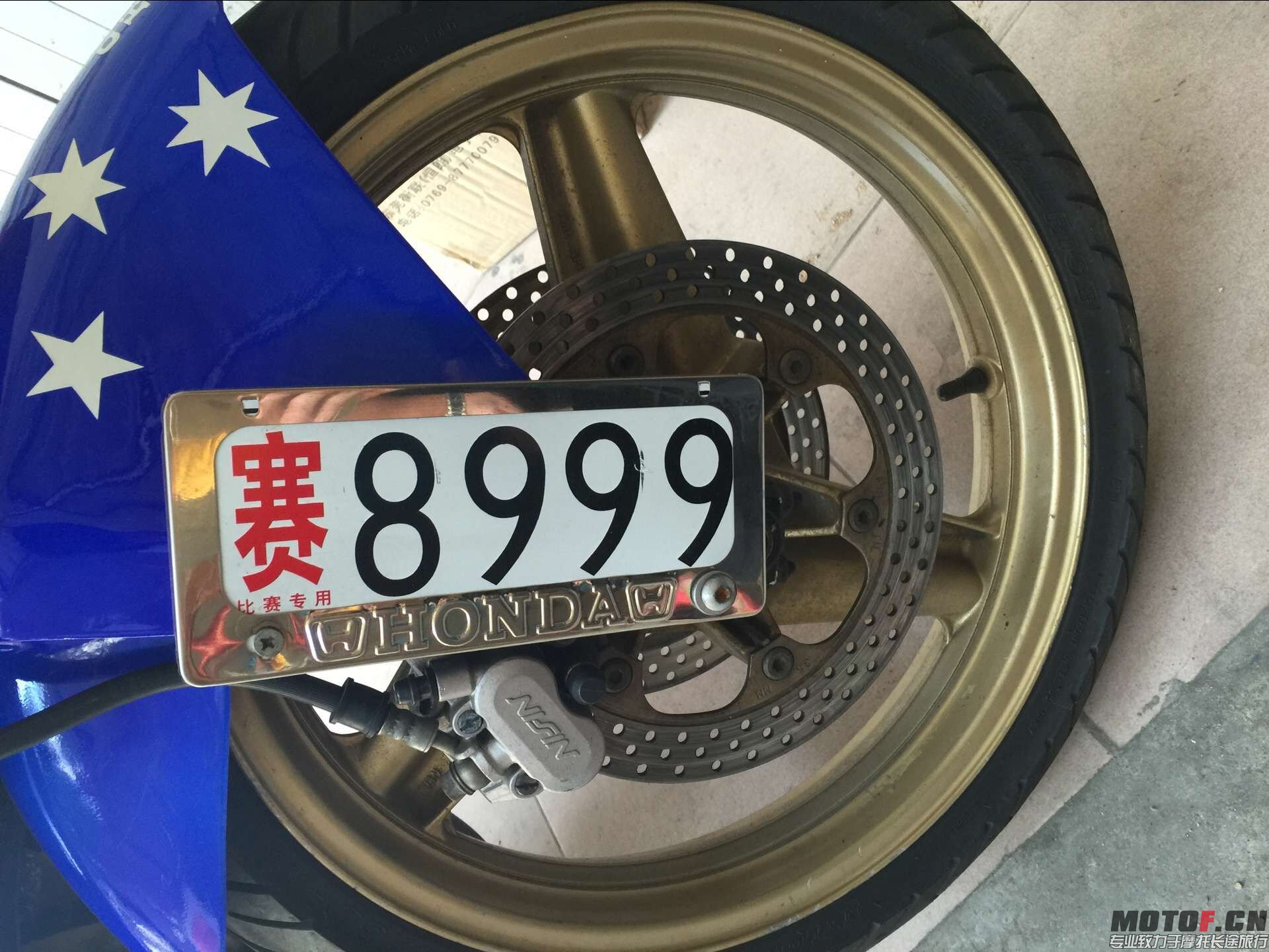 QQ图片20151130191500.jpg