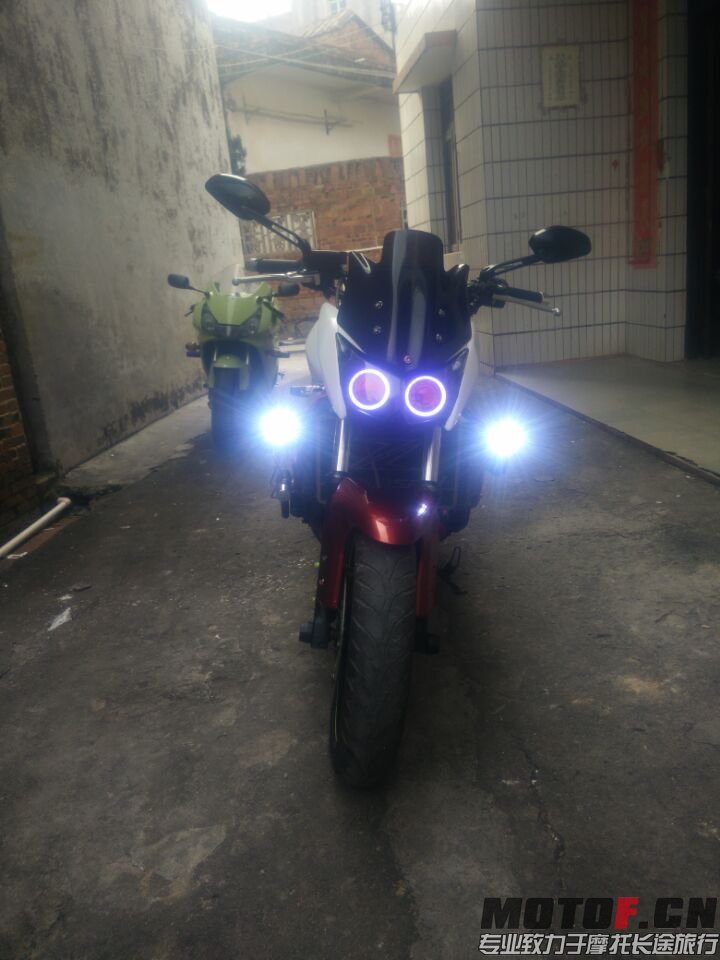 QQ图片20151204140412.jpg