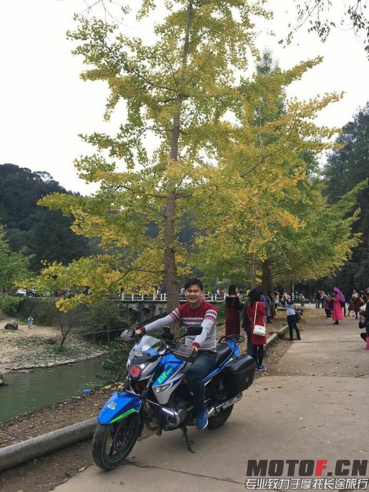 QQ图片20151204220810.jpg