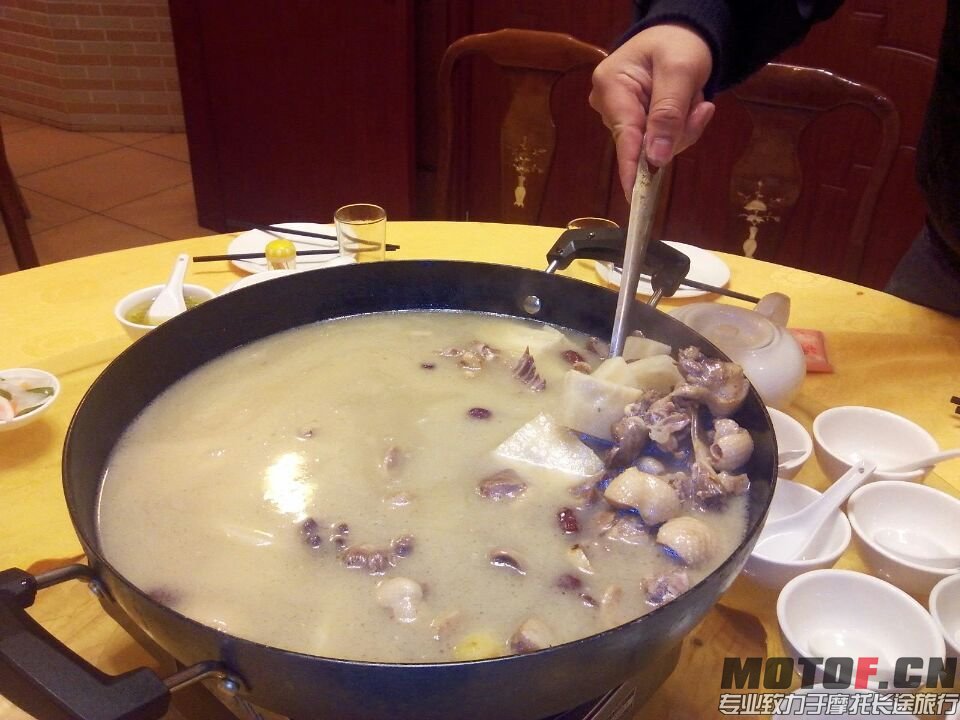 QQ图片20151205001740.jpg