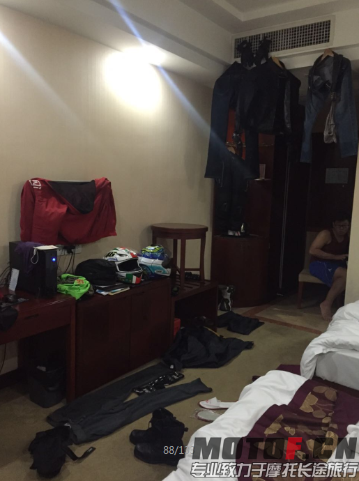 QQ截图20151210222855.png