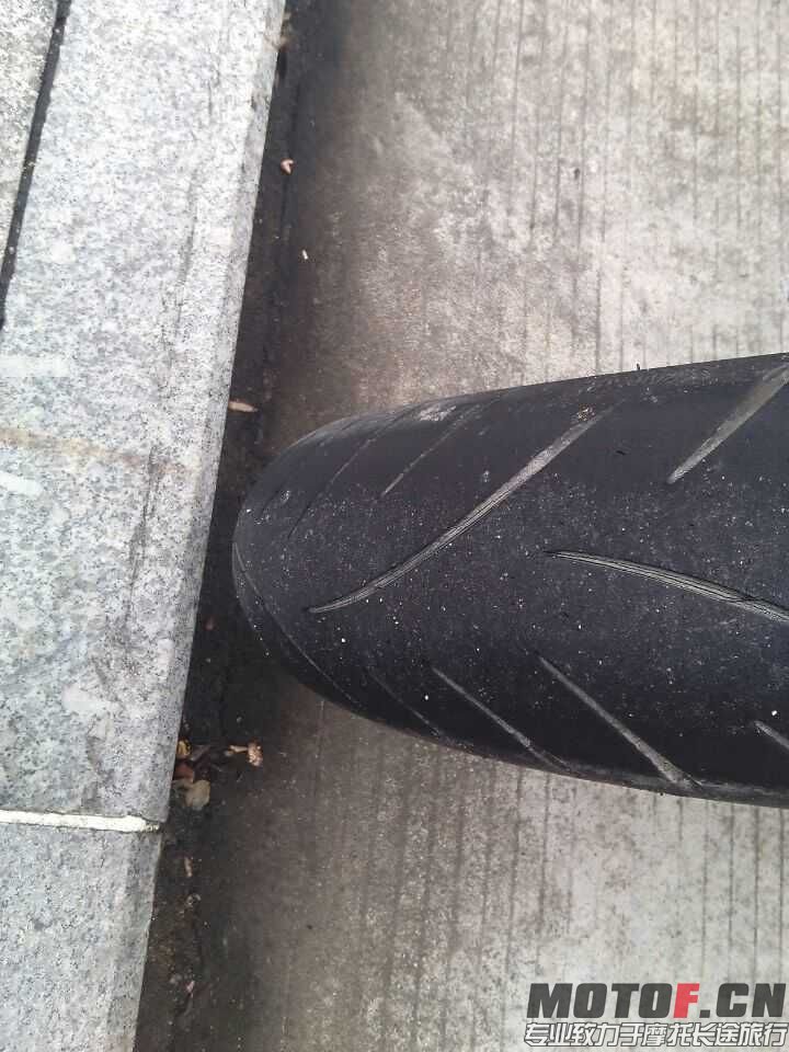 QQ图片20151213010620.jpg