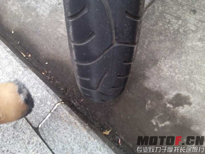 QQ图片20151213010631.jpg