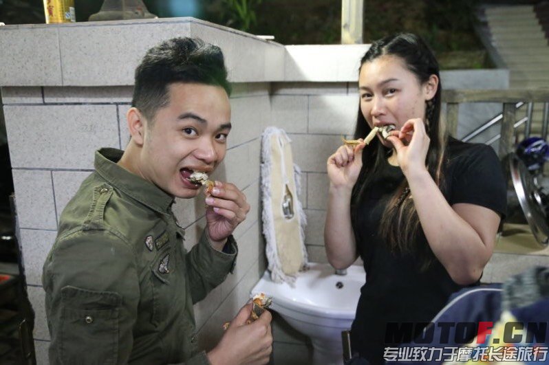 d9d725bedf898a99f37064b18aeac4c7_big.jpg