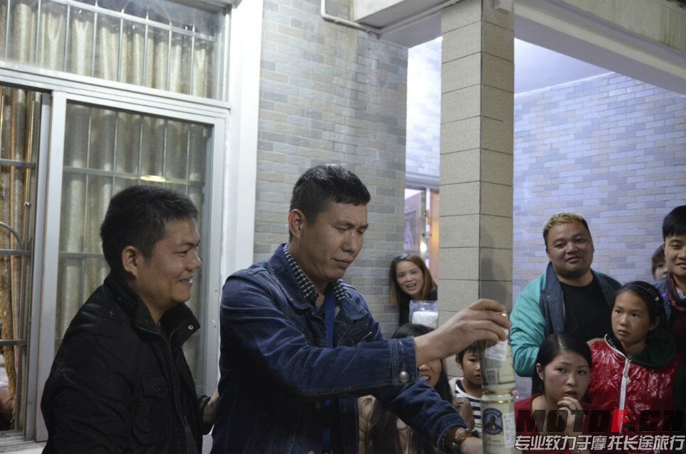QQ图片20151216230902.jpg