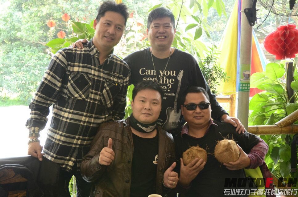 QQ图片20151216231022.jpg