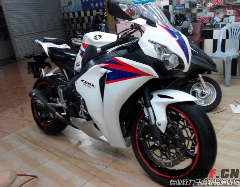 QQ图片20151222163850.jpg