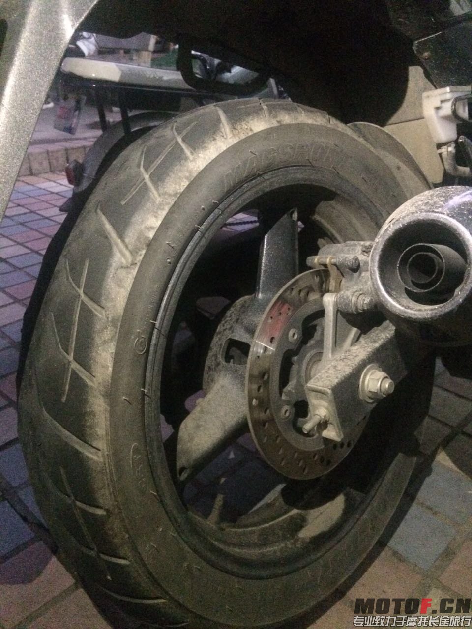 后胎