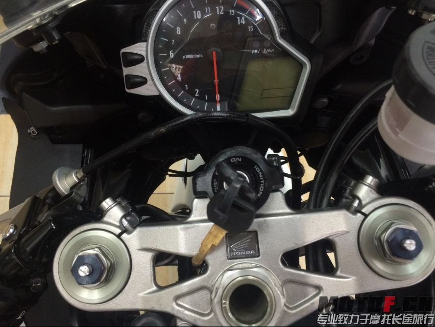 QQ图片20151227010802.png