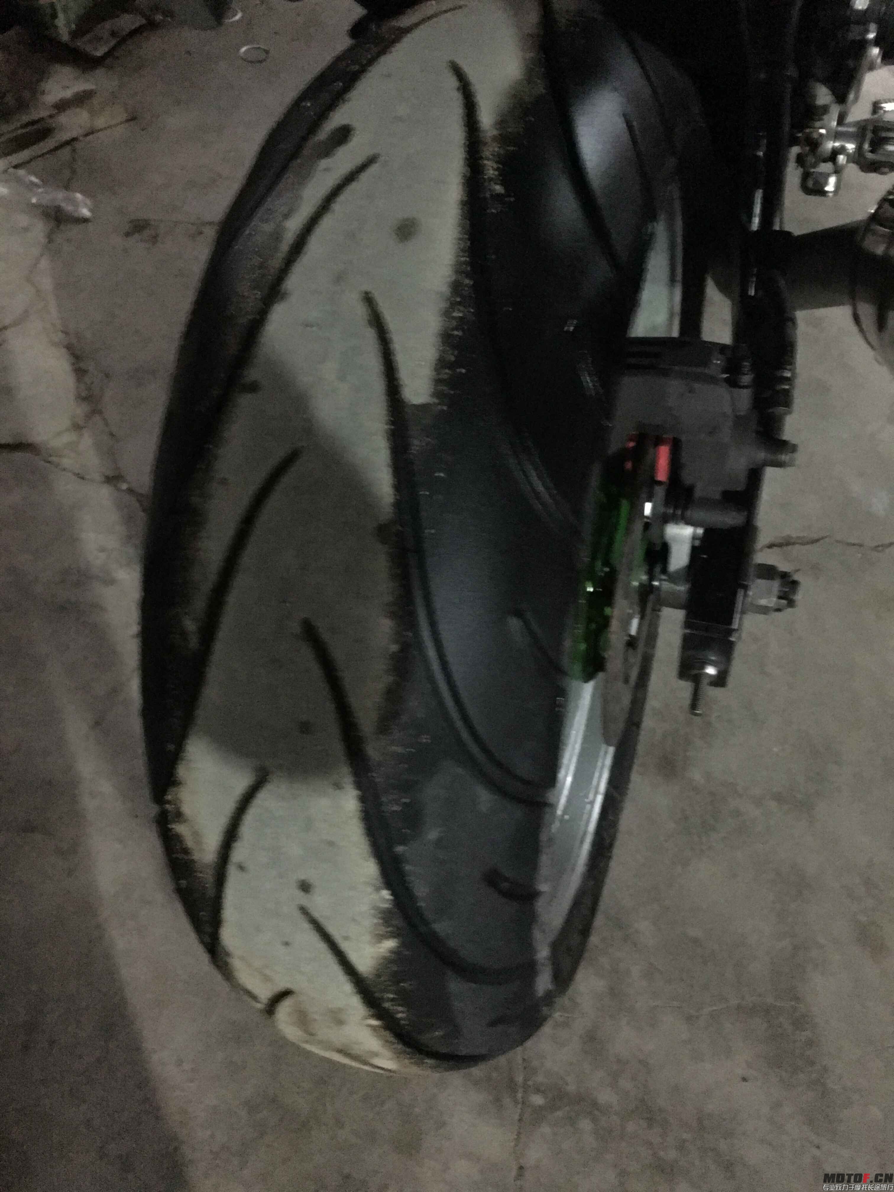QQ图片20151227191119.jpg