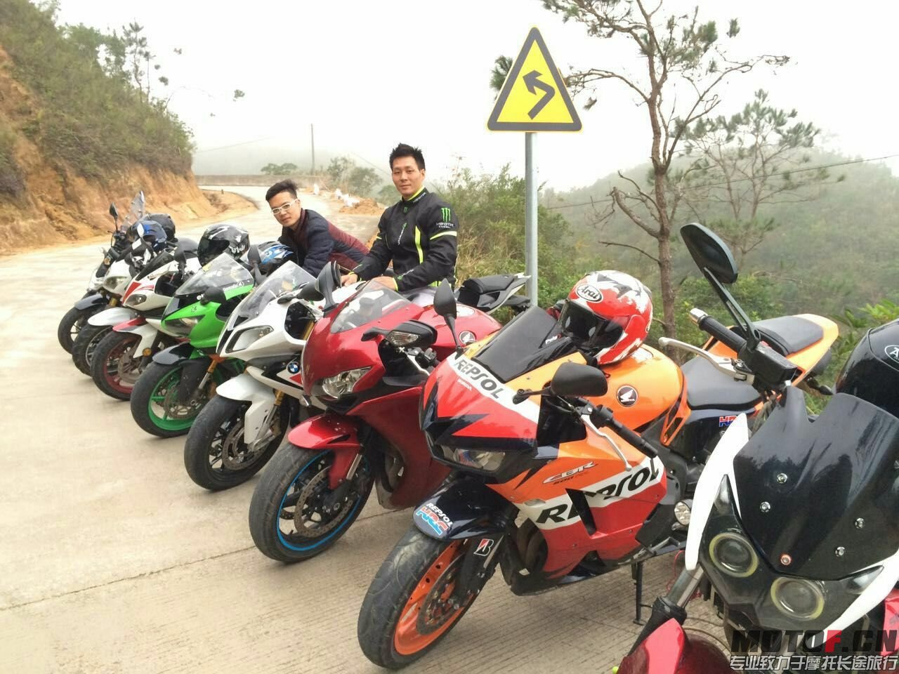 QQ图片20151228021027.jpg