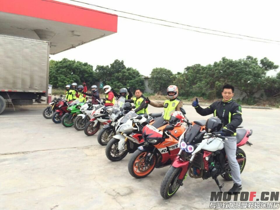 QQ图片20151228021116.jpg