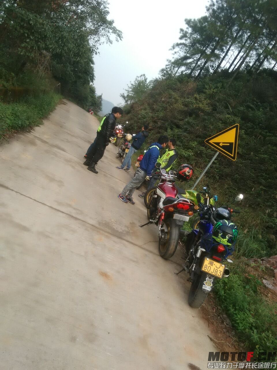 QQ图片20151228152036.jpg