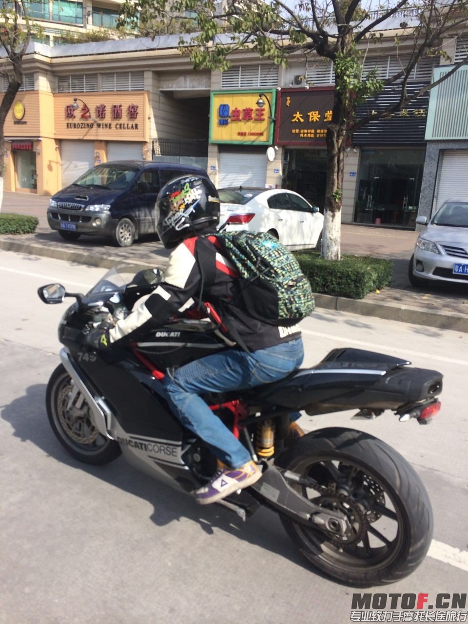 141003733643012450.jpg