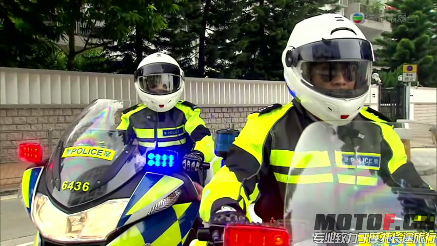 铁马战车[高清TV粤语]_06[20160130-1057133].JPG