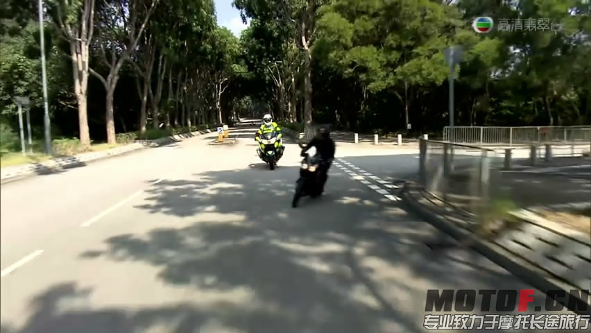 铁马战车[高清TV粤语]_06[20160130-1059215].JPG