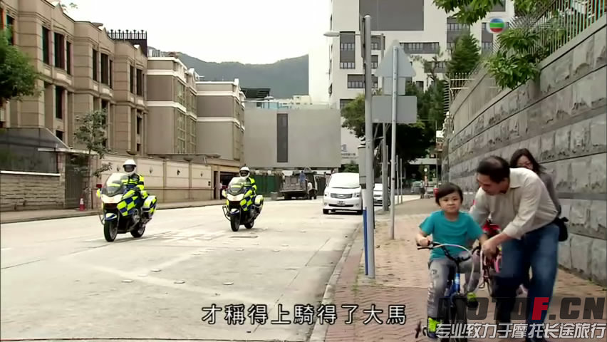 铁马战车[高清TV粤语]_06[20160130-1101356].JPG
