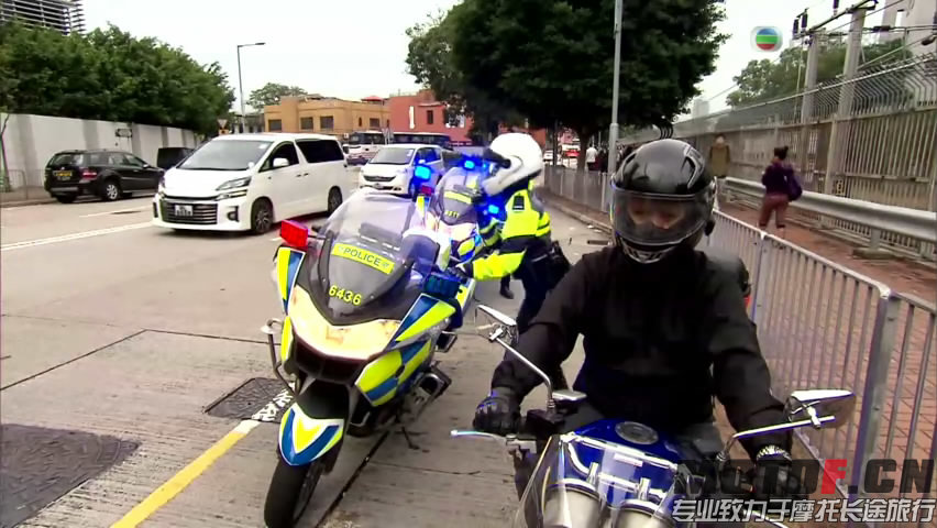铁马战车[高清TV粤语]_06[20160130-1103102].JPG