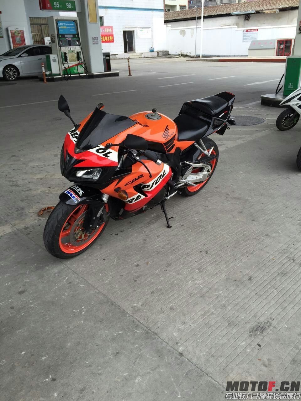 mmexport1456921965852.jpg