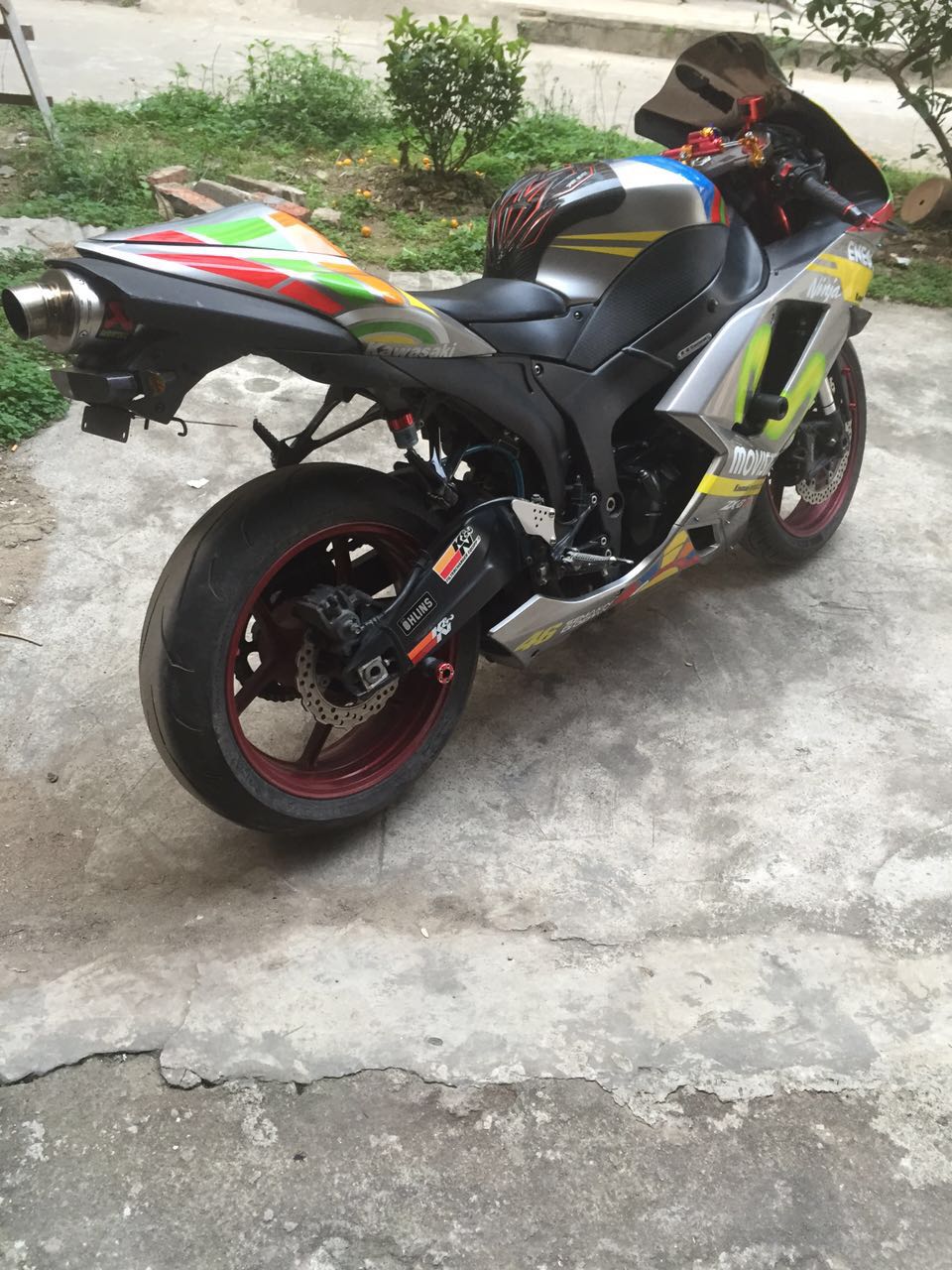 994994044.jpg