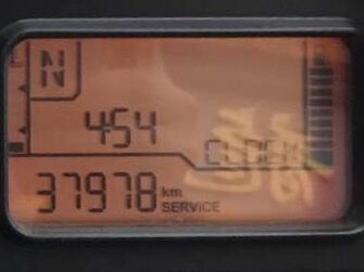 请问大家，公里数下面果个service系咩意思？求解？是只需要保养的意思吗？[抱拳][抱拳][抱拳]