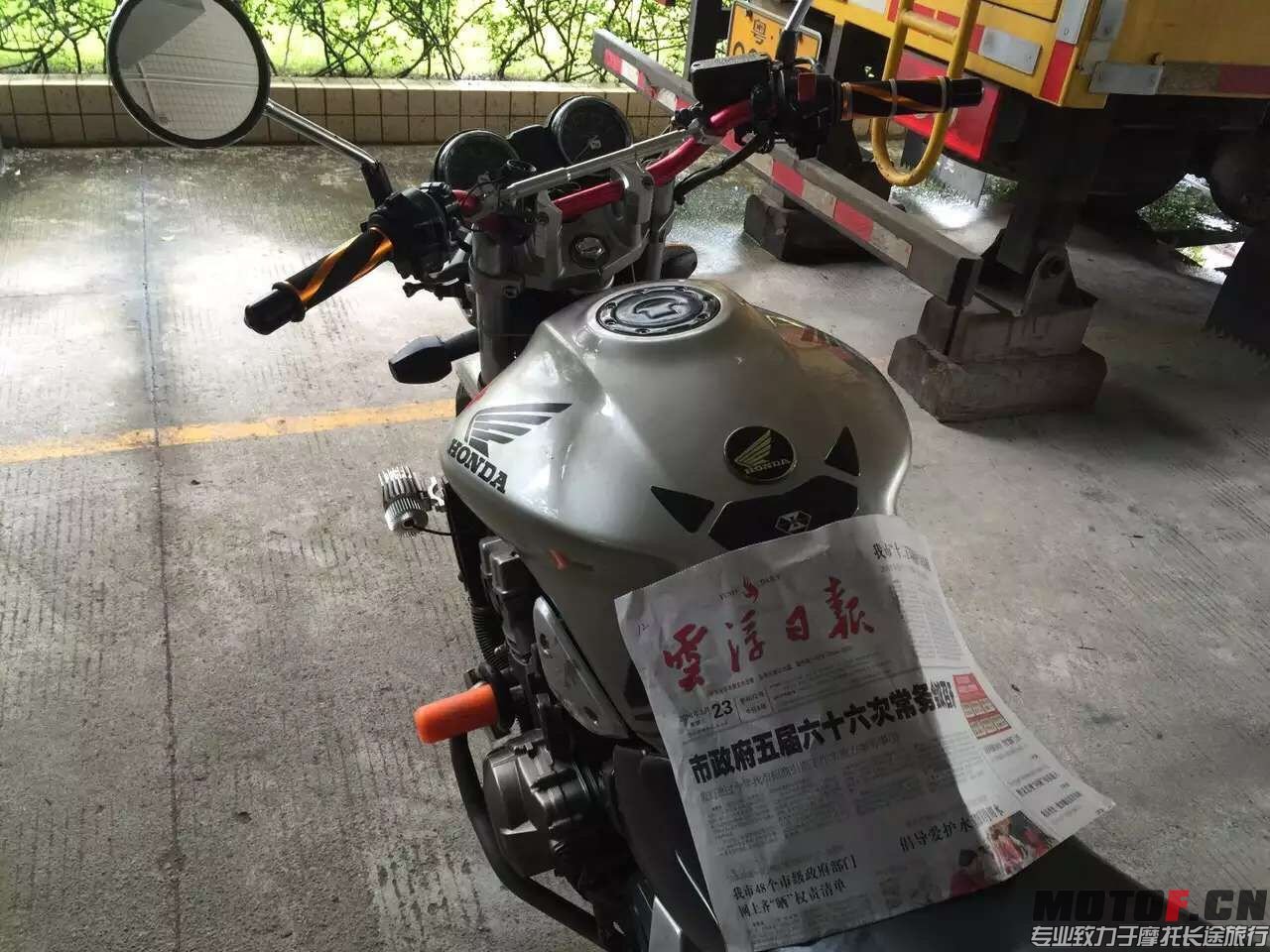 QQ图片20160324223545.jpg