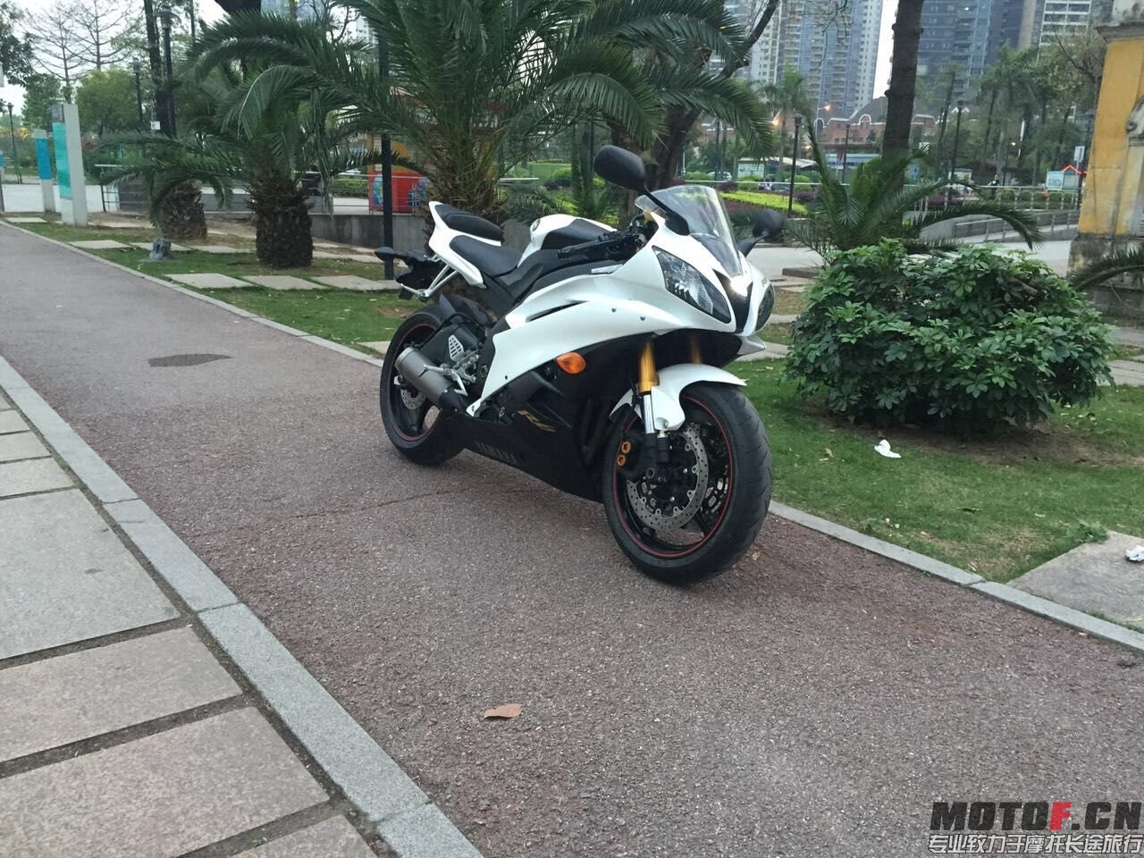 QQ图片20160402222122.jpg