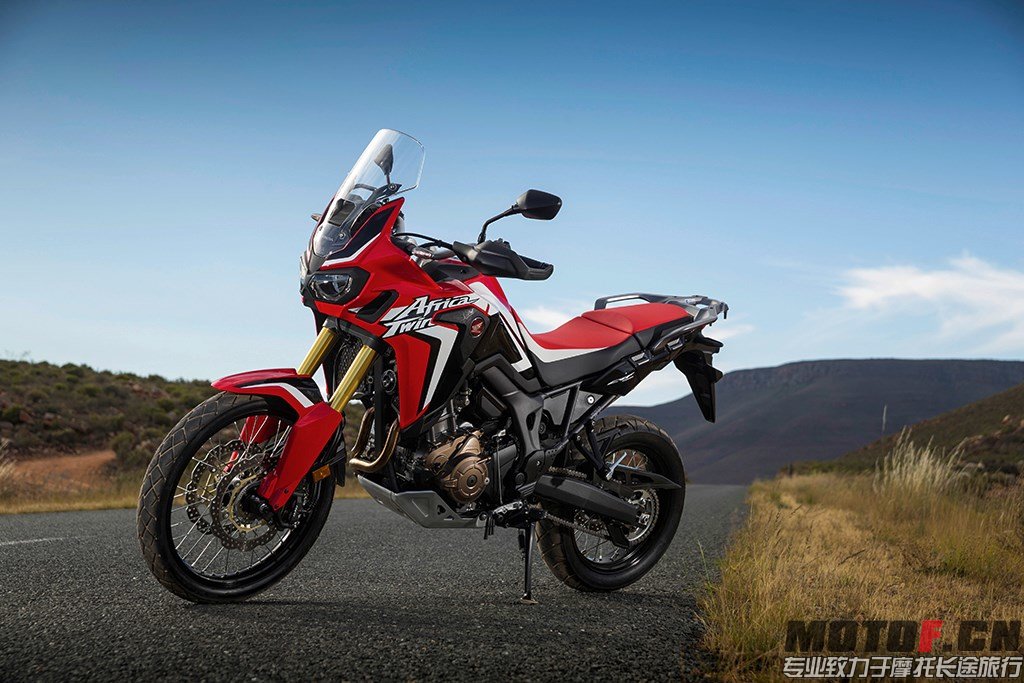 Africa_Twin_007.jpg