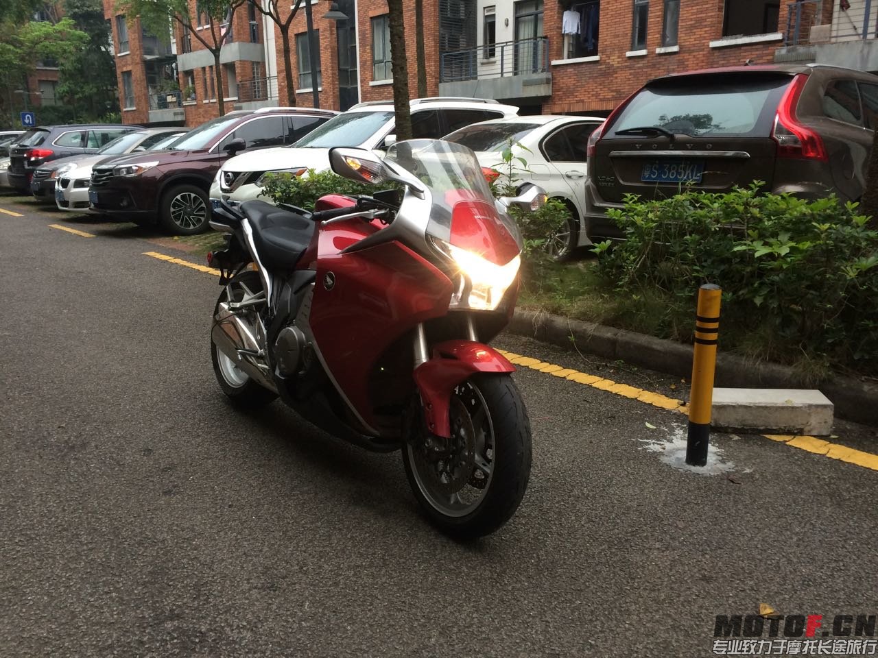 1408735174.jpg