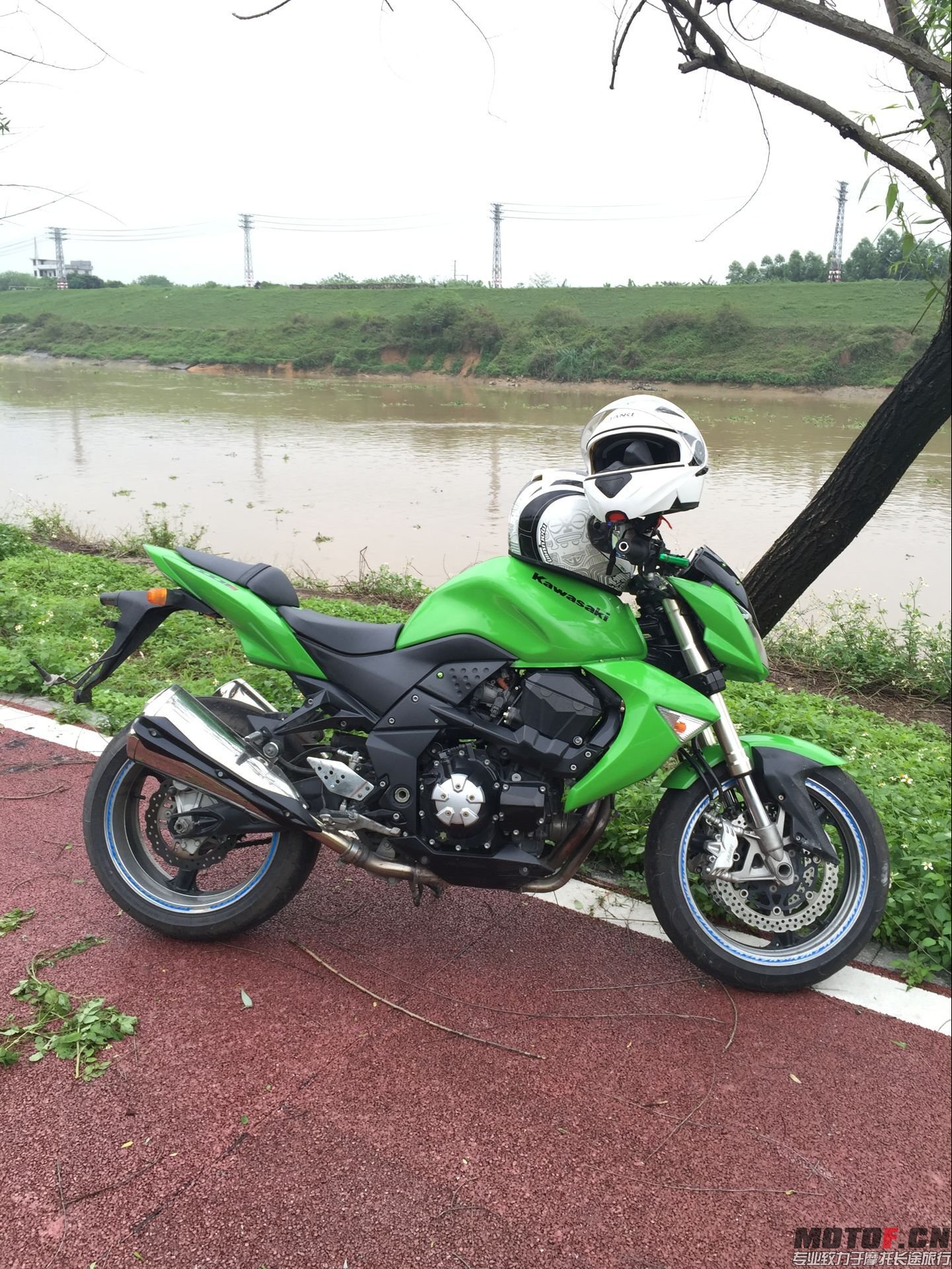 QQ图片20160414203223.jpg