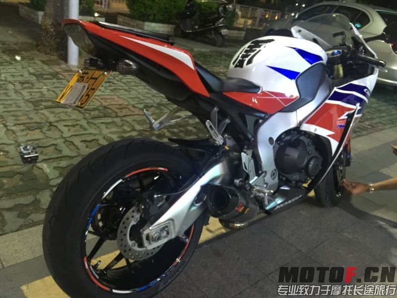 QQ图片20160425234153.jpg
