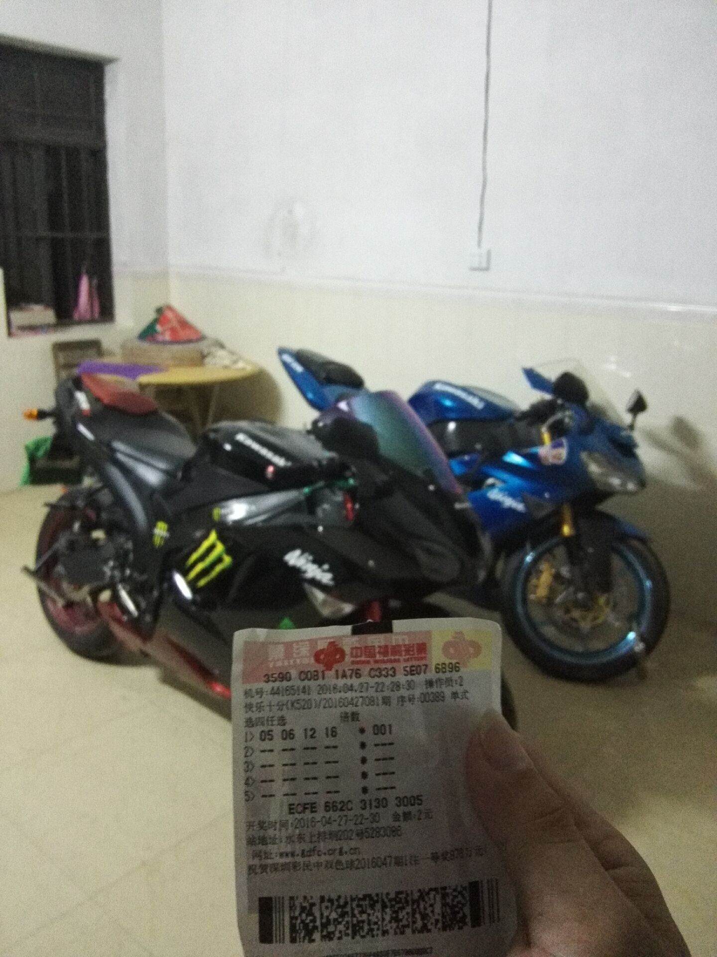 QQ图片20160427234600.jpg