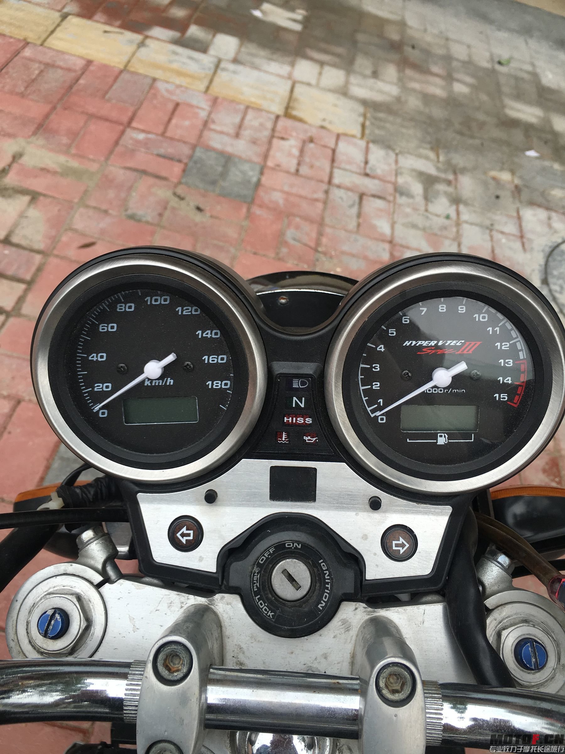 240.JPG