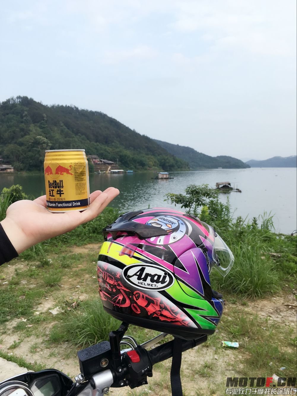 红牛一喝，立即不困