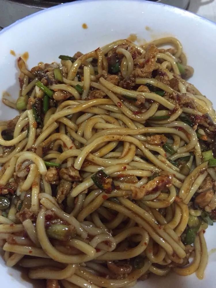 赶路时的宵夜