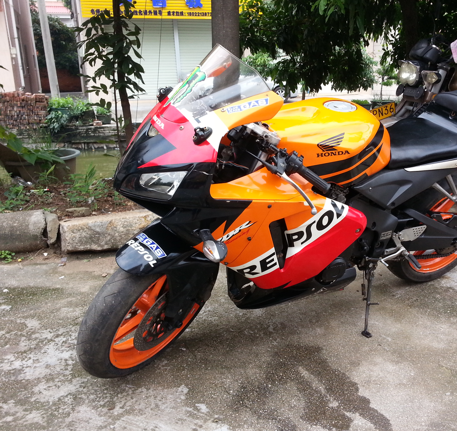 QQ图片20110107015421.png