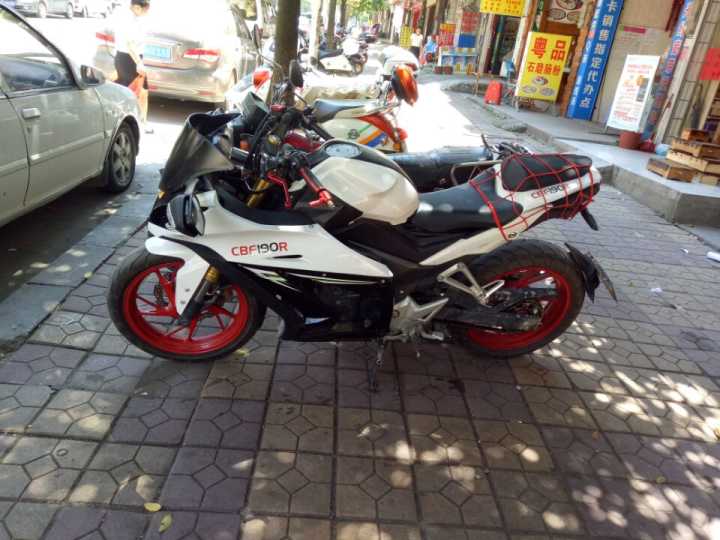 QQ图片20160722192945.jpg