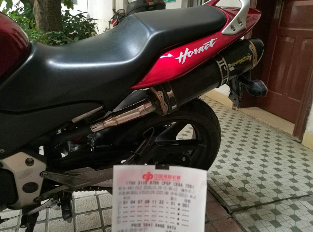 QQ图片20161026235707.jpg