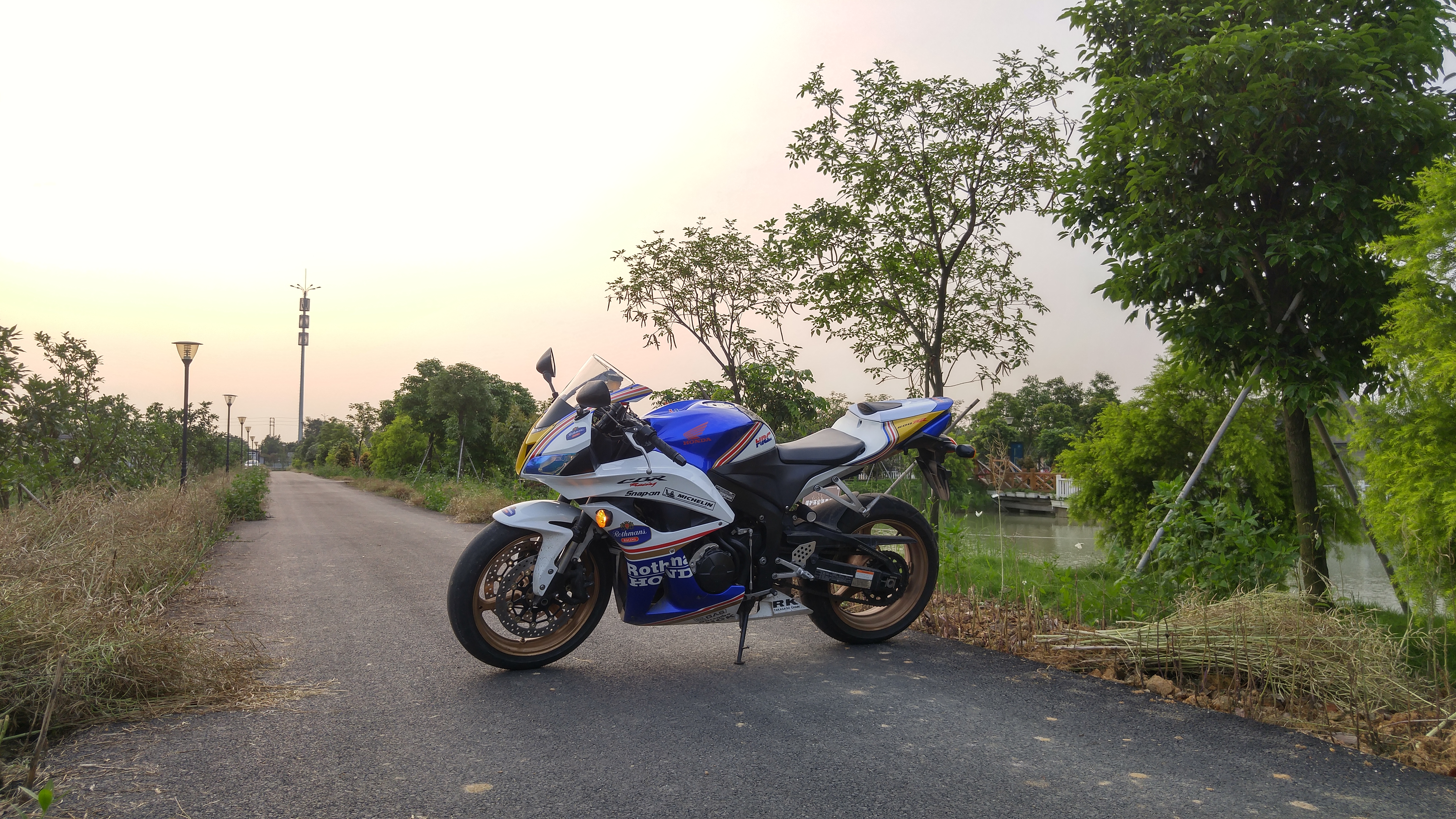 20160428_065814_HDR.jpg