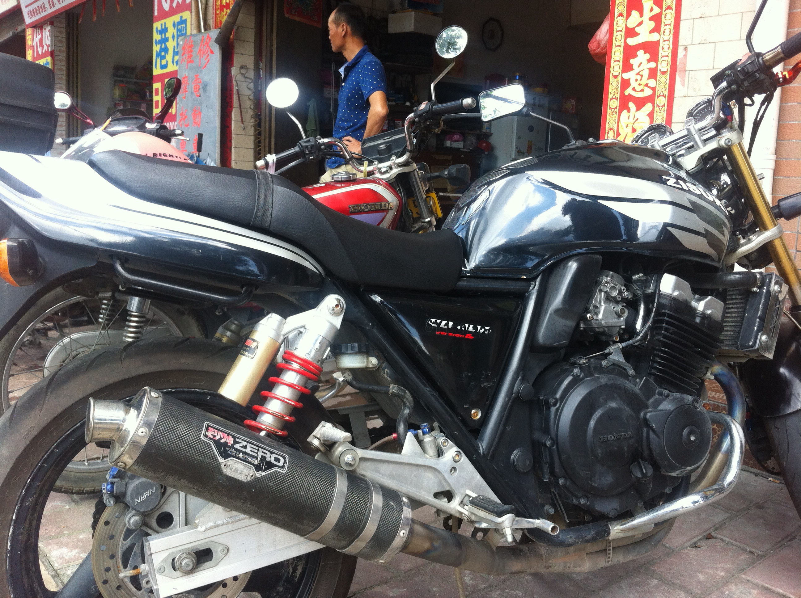 142340m322nllepldb2ade.jpg