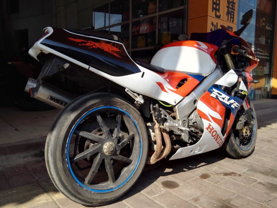QQ图片20161210012554.jpg