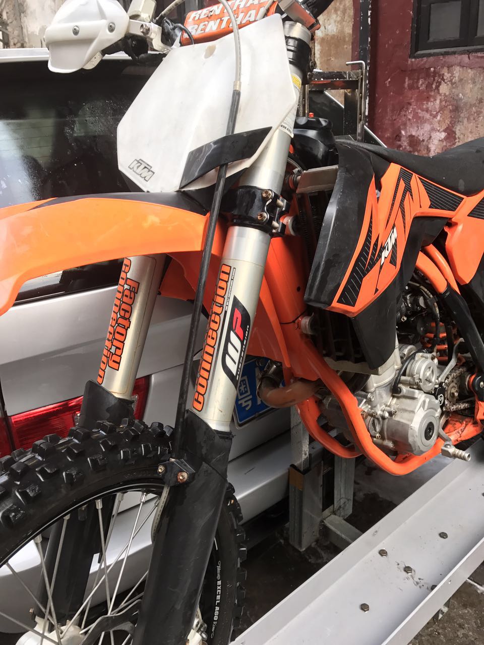 KTM5.jpg