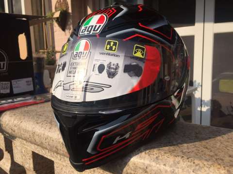 AGV  K5头盔